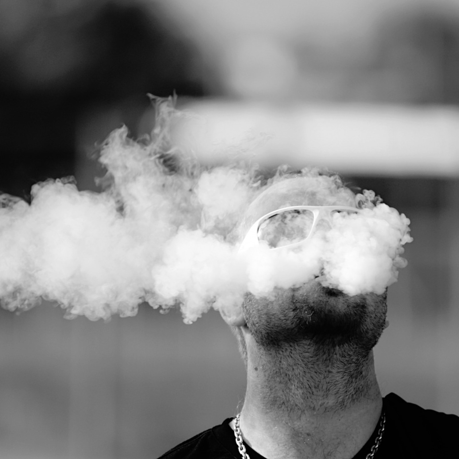 Is Juul Safe? 1.3 Million Users complained Over Leaky Pods Is Juul Safe? 1.3 Million Users complained Over Leaky Pods