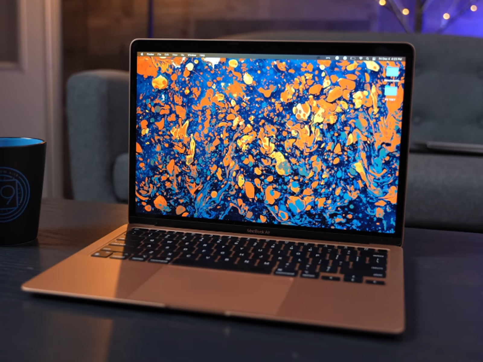 Apple Laptop Screen Saver