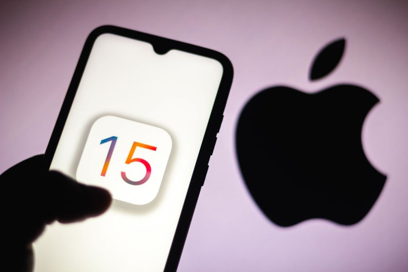How to Copy Text From Photos on iOS 15 using iPhone’s Live Text Feature