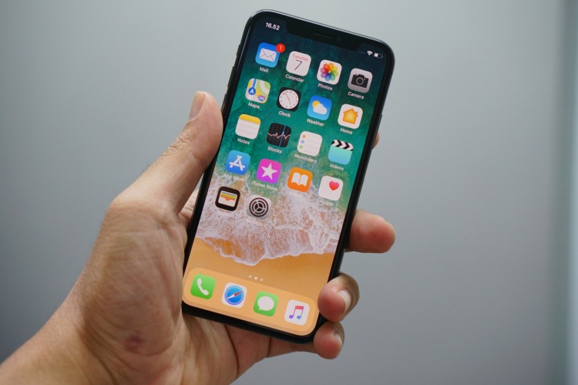 iPhone Hack: How to Record Videos Without Closing the Background Music