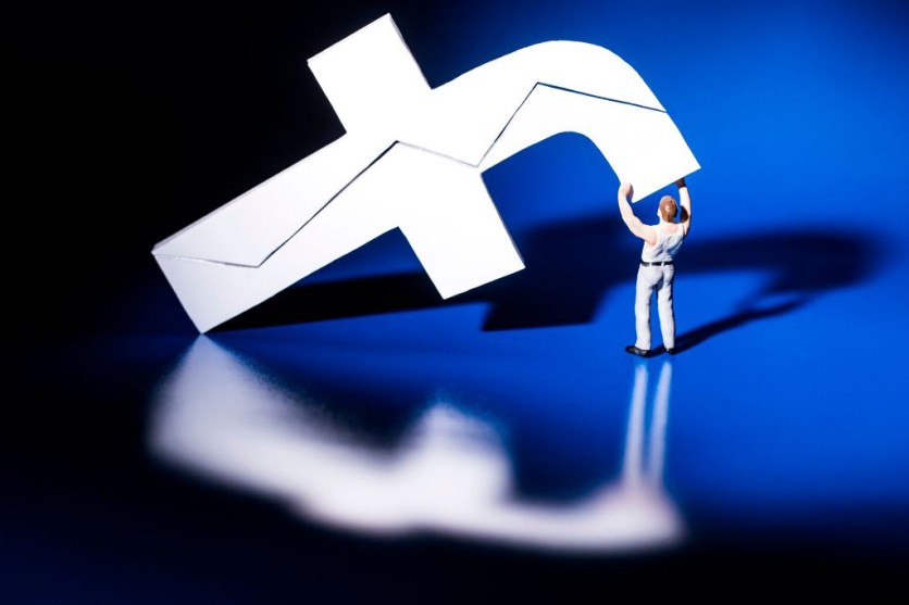 New Facebook Auto-Sending Friend Request Bug Fixed! If You're Still Affected, Do This