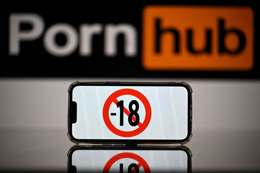 Utah Age Verification Law for Porn Sites Survives Lawsuit Remains  