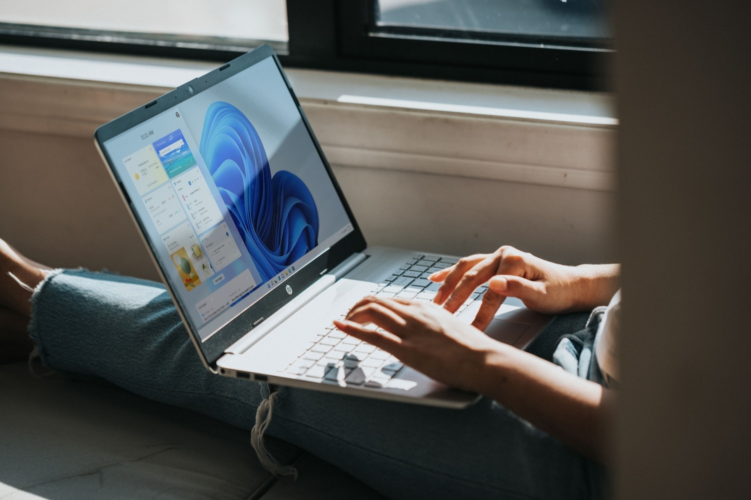 How to Stop Windows 11 Automatic Updates on Your PC [GUIDE]