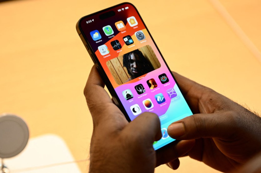 iPhone 15