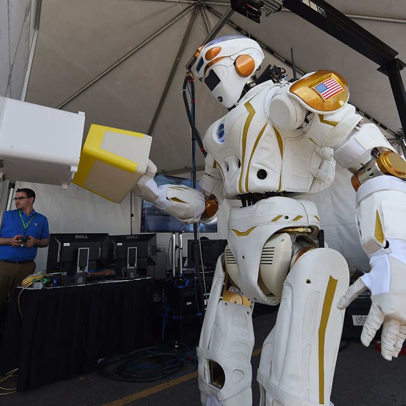 Valkyrie R5 Nasas New Humanoid Robot Nasa Releases Video Of R5 Valkyrie Humanoid
