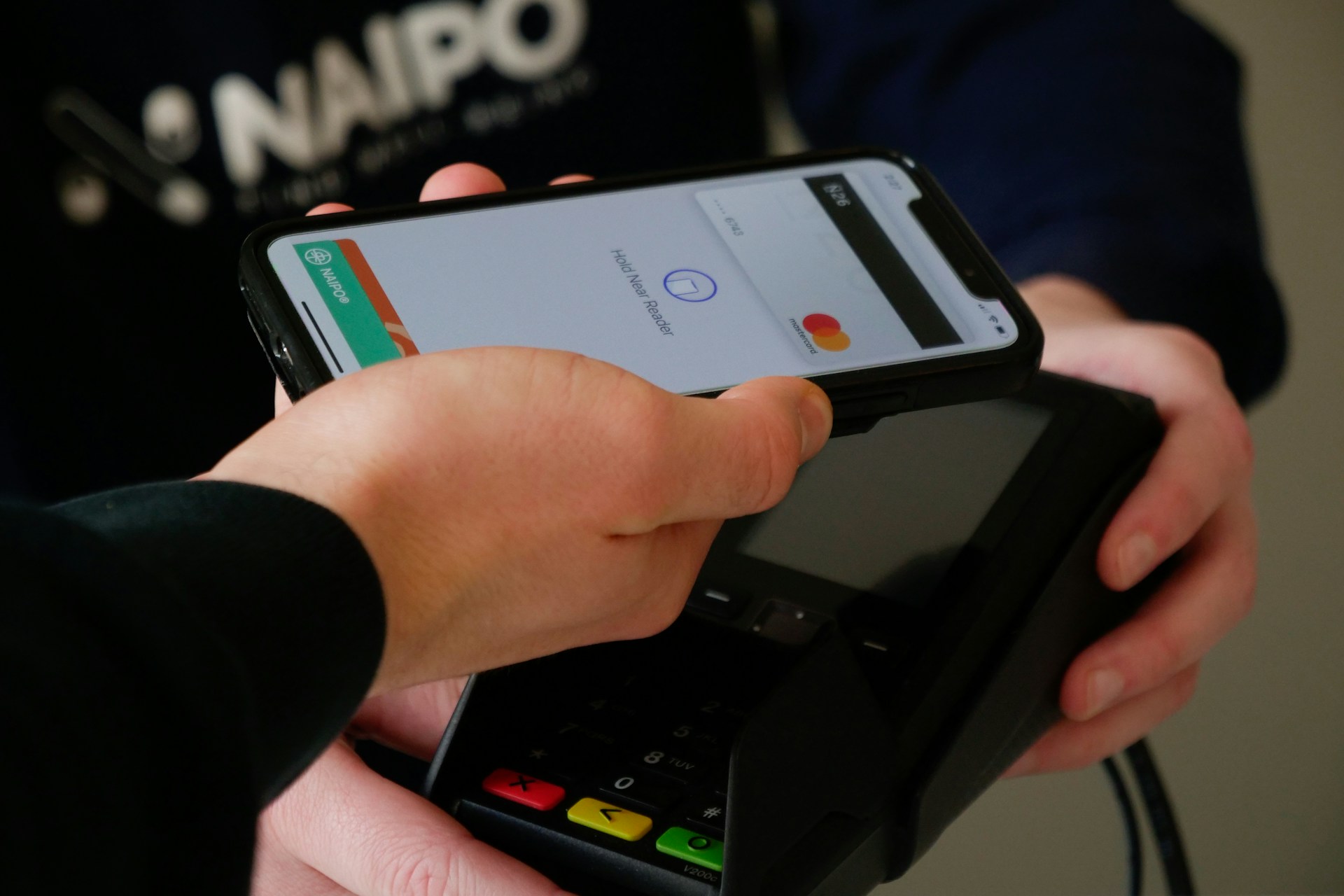 Apple Pay เผชิญกับการแข่งขันที่ดุเดือด: Vipps ของนอร์เวย์กลายเป็นคู่แข่งรายแรกที่ใช้ iPhone NFC