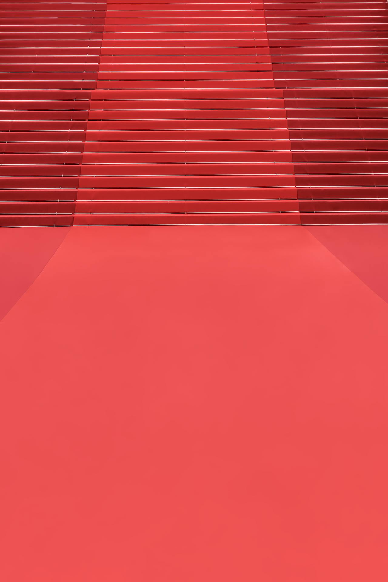 Scaling Business Visibility: Lessons from Celebrity PR for Growing Companies