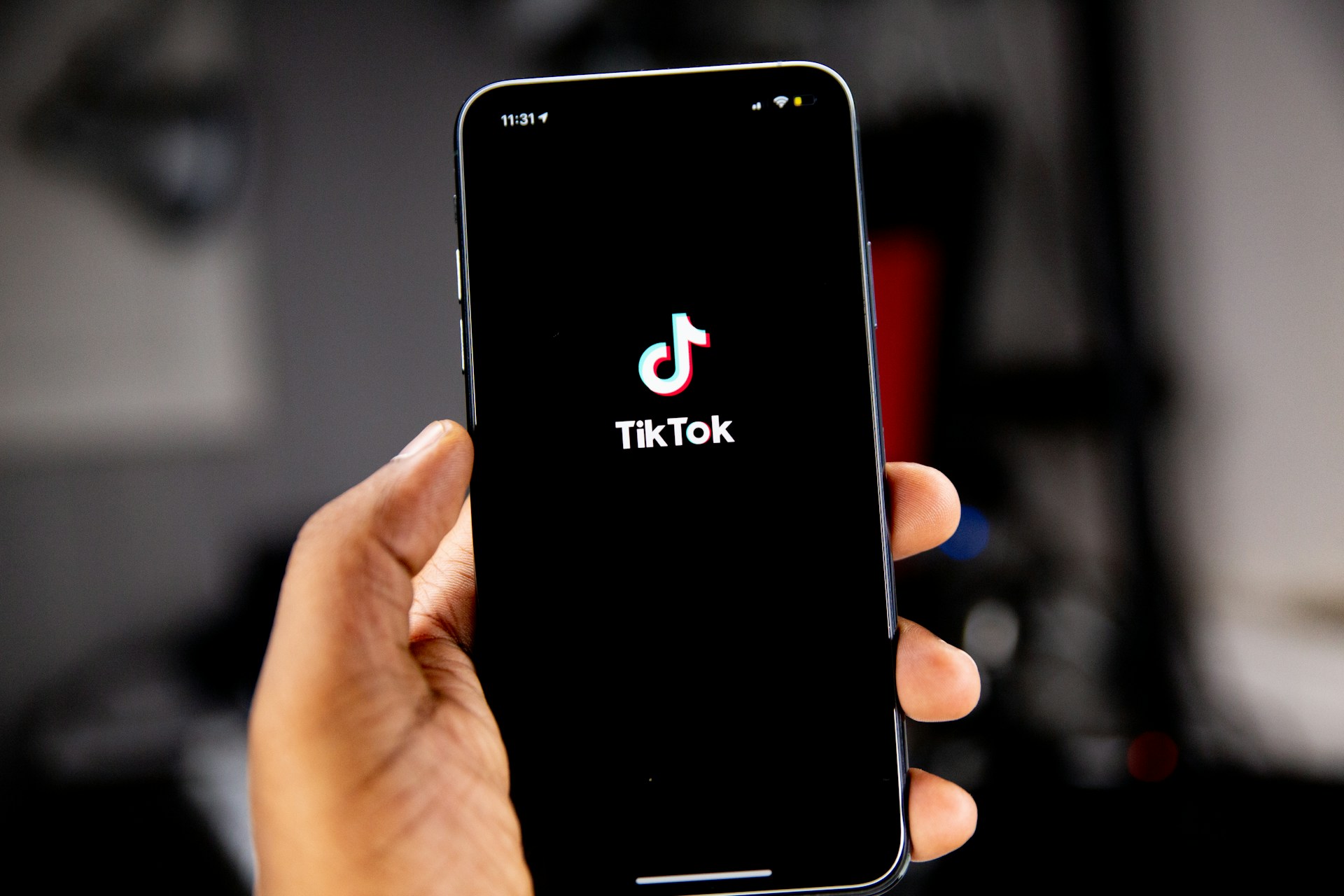 Tiktok Amber警報正在彈出“為您”頁面，以幫助找到失踪的孩子