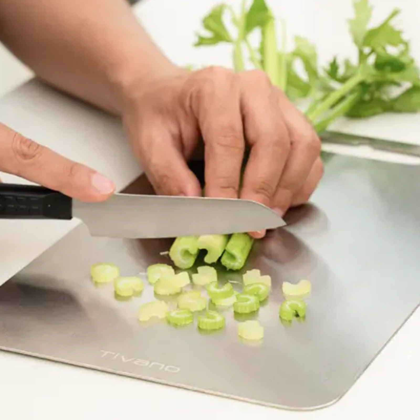 Tivano Cutting Board Reviews: Is It Worth Buying?