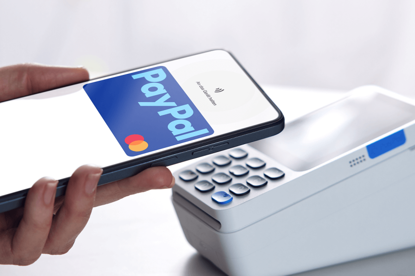 PayPal iPhone NFC