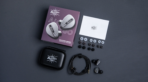 Unboxing & First Impressions