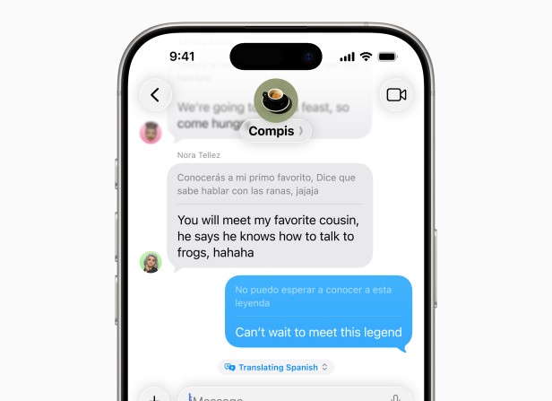 iPhone showing live message translation from Spanish to English