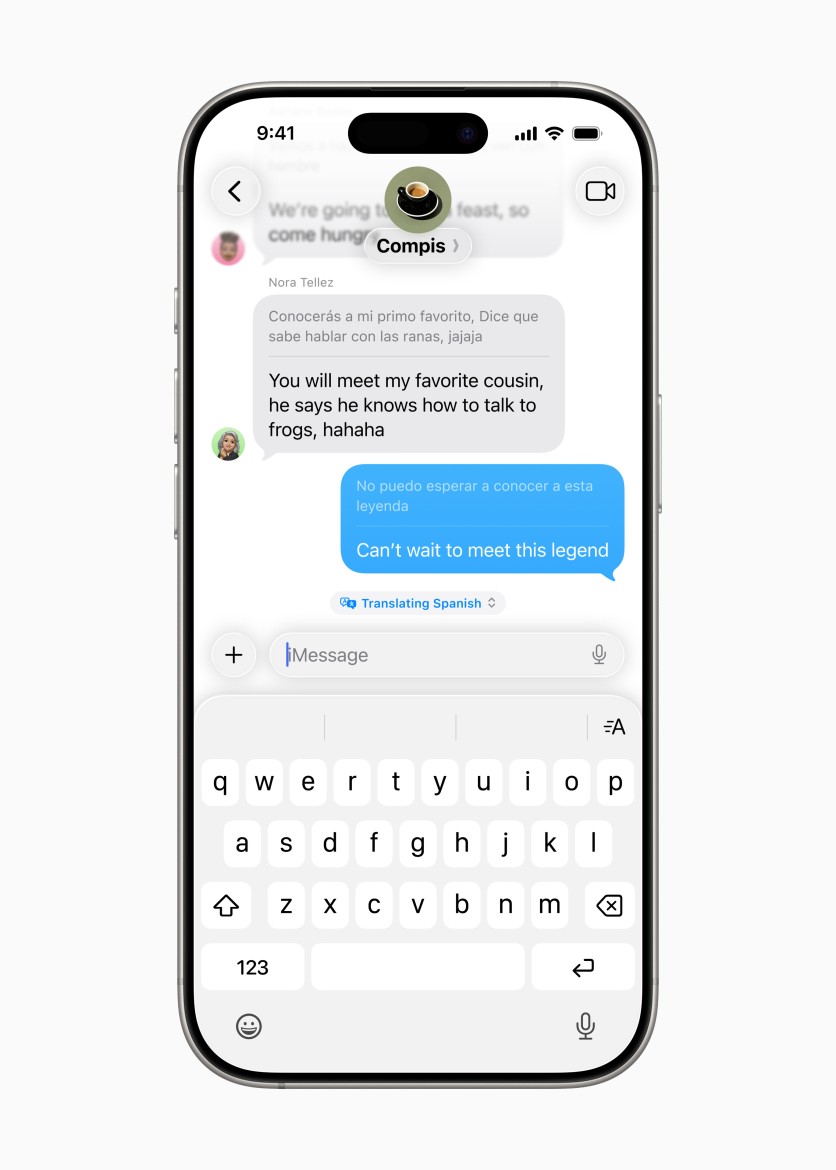 iPhone showing live message translation from Spanish to English