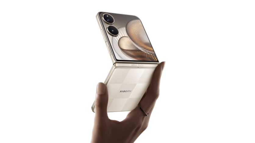 Xiaomi MIX Flip 2