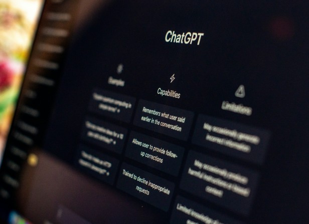 OpenAI Introduces Conversation Branching in ChatGPT