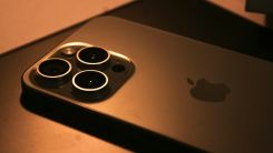 iPhone 17 Pro Faces 'Scratchgate' Backlash, But Apple Says It’s
