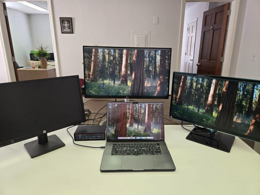 iVANKY FusionDock Max 2