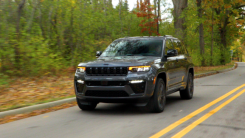 Stellantis Recalls Over 320,000 Jeep Plug-In Hybrids Amid Fire Risk