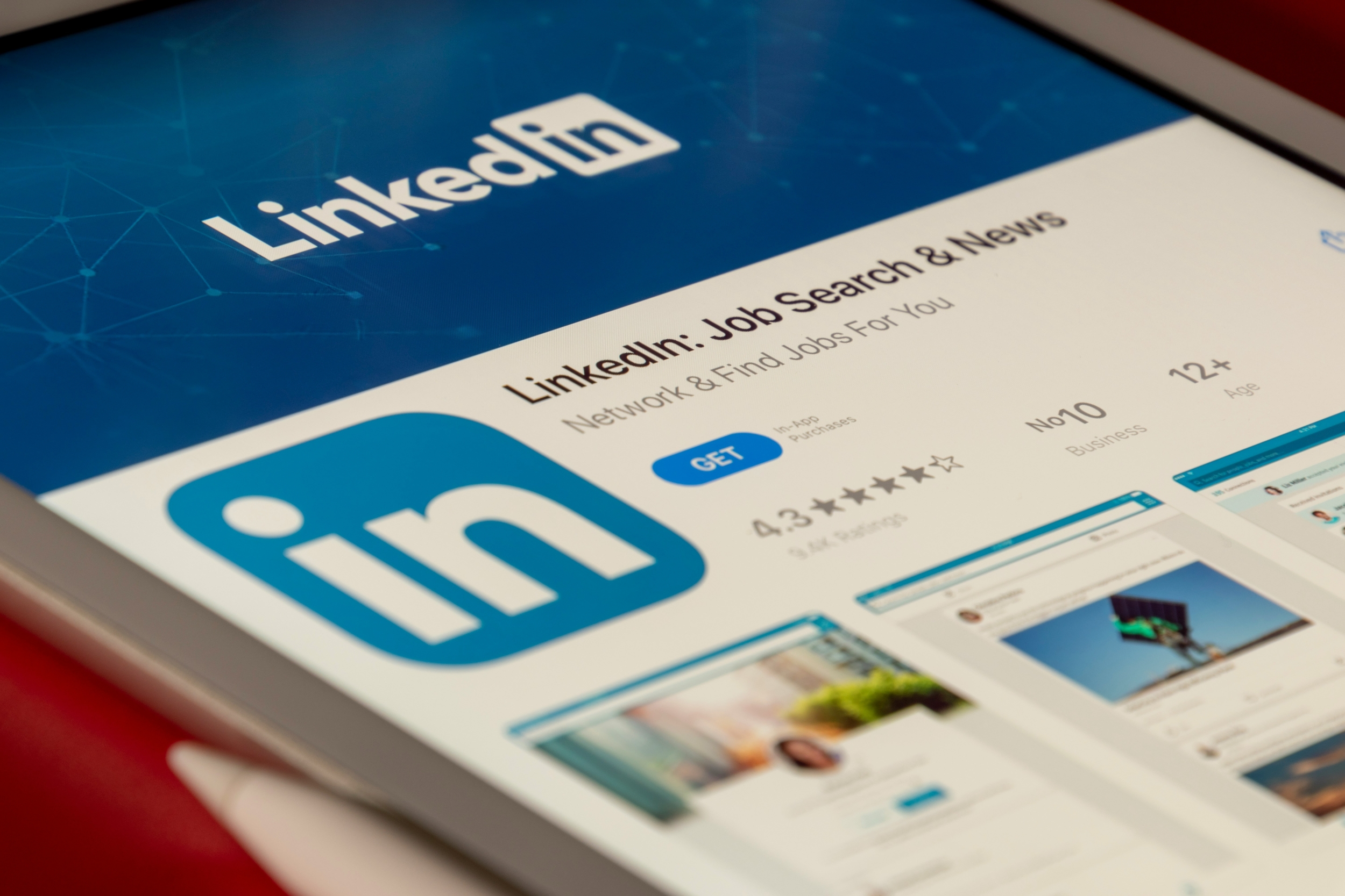 How to Optimize Your LinkedIn Profile: Bio Tips and SEO Strategies That Get You Noticed
