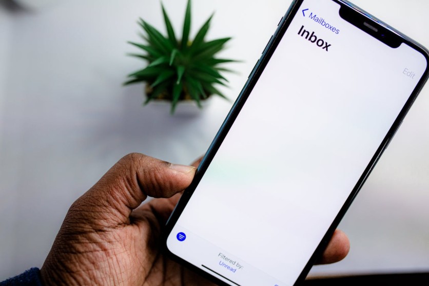 Maximize Inbox Success: 8 Tools to Supercharge Your Outreach