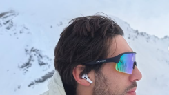 CES 2026: World’s First Electrochromic Sunglasses Can Instantly Change Tint
