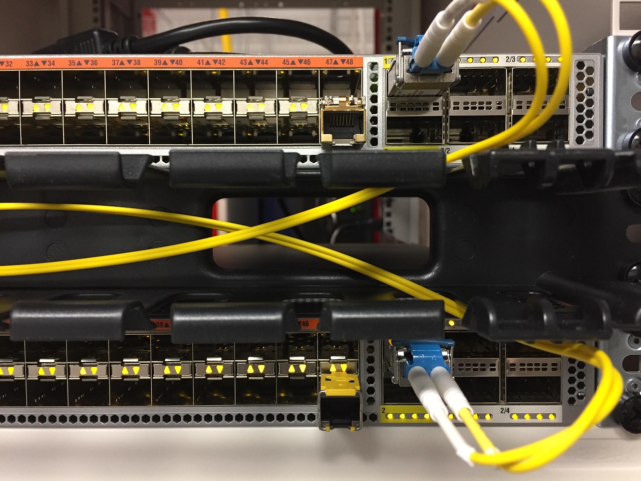 Ethernet vs Wi‑Fi Gaming: Which Online Gaming Connection Wins for Low ...