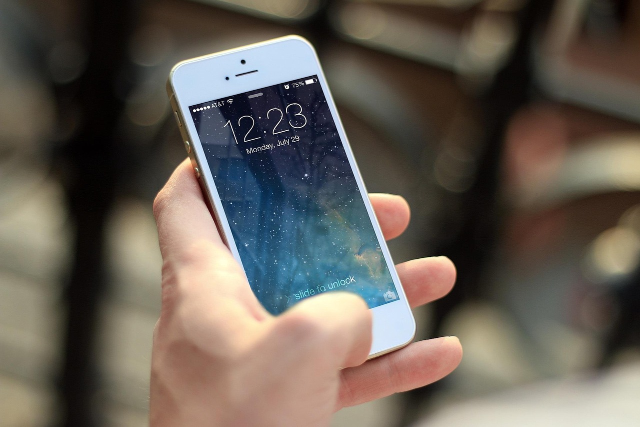 How 120Hz ProMotion‑Like Displays Actually Improve Scrolling Smoothness ...
