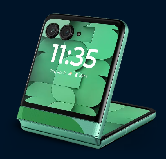 Motorola's FIFA World Cup 26 Razr 60 Is Here: Is This the Ultimate Fan ...