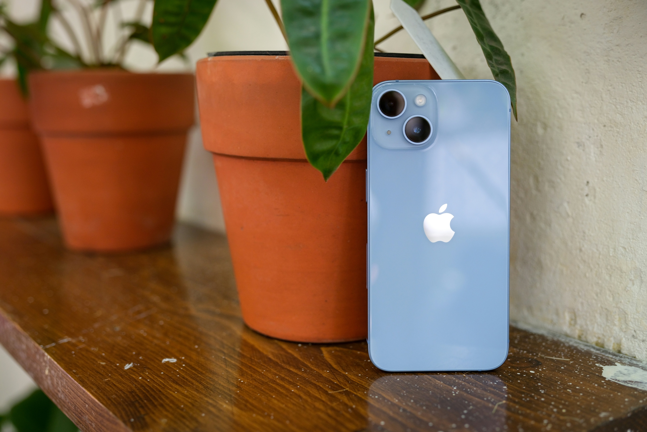 Is the iPhone 14 Still Good in 2026? Performance, Battery Life and Long ...