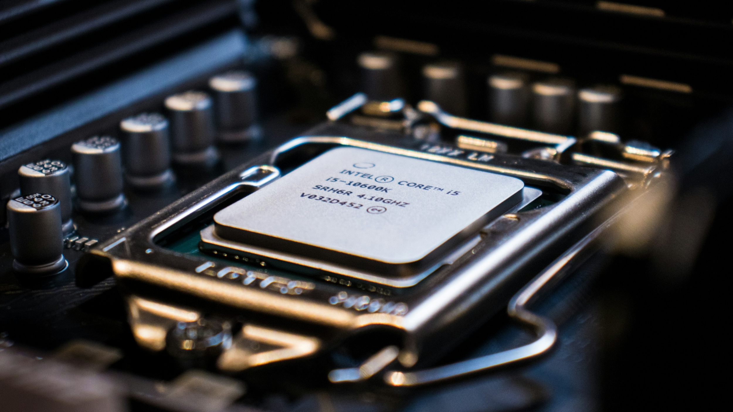 What Is Overclocking? How It Affects Your Computer, Risks and Benefits ...