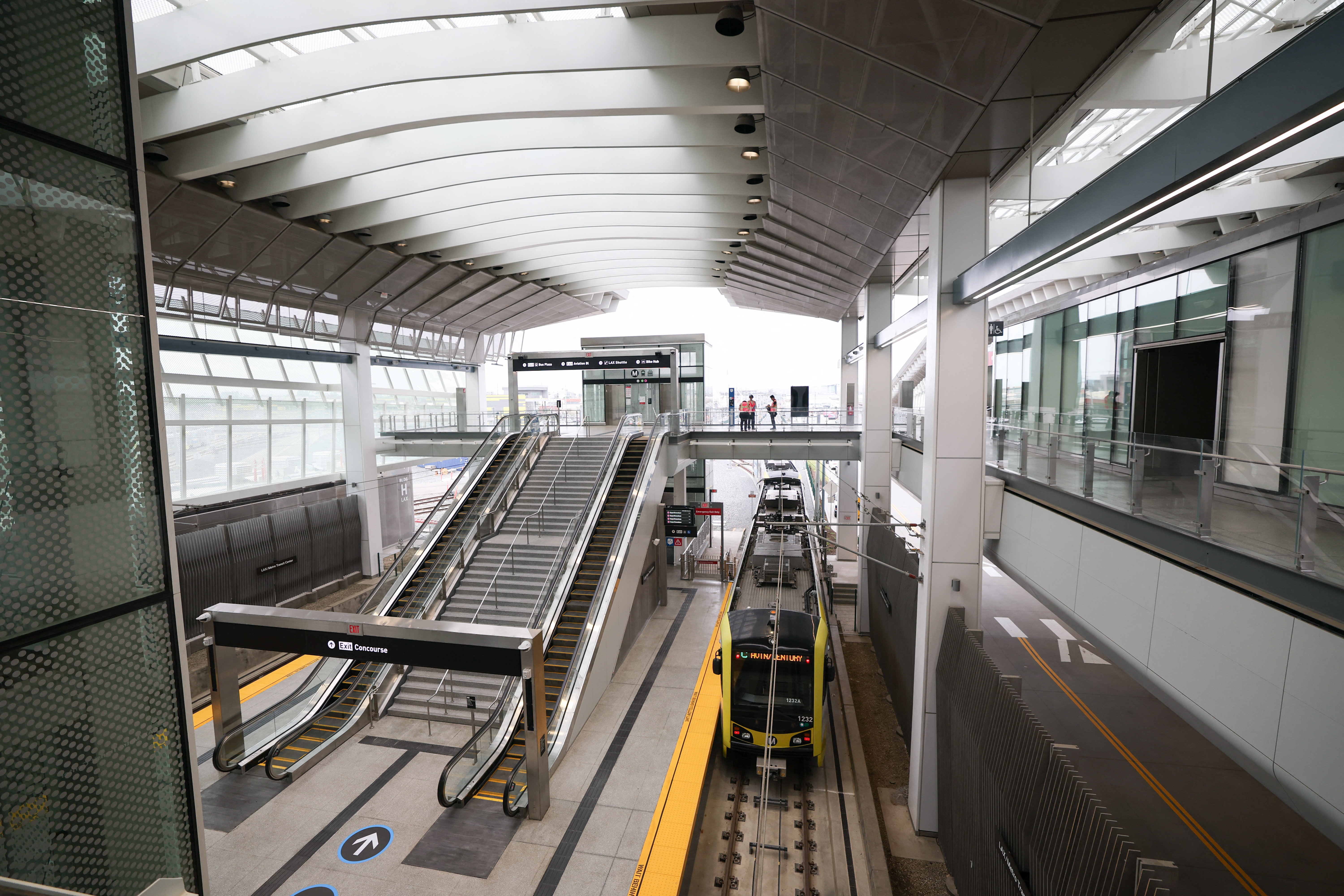 LA Metro Subway Refurbishment Clears Korea Test: First Overhauled A650 Rolls at Osong