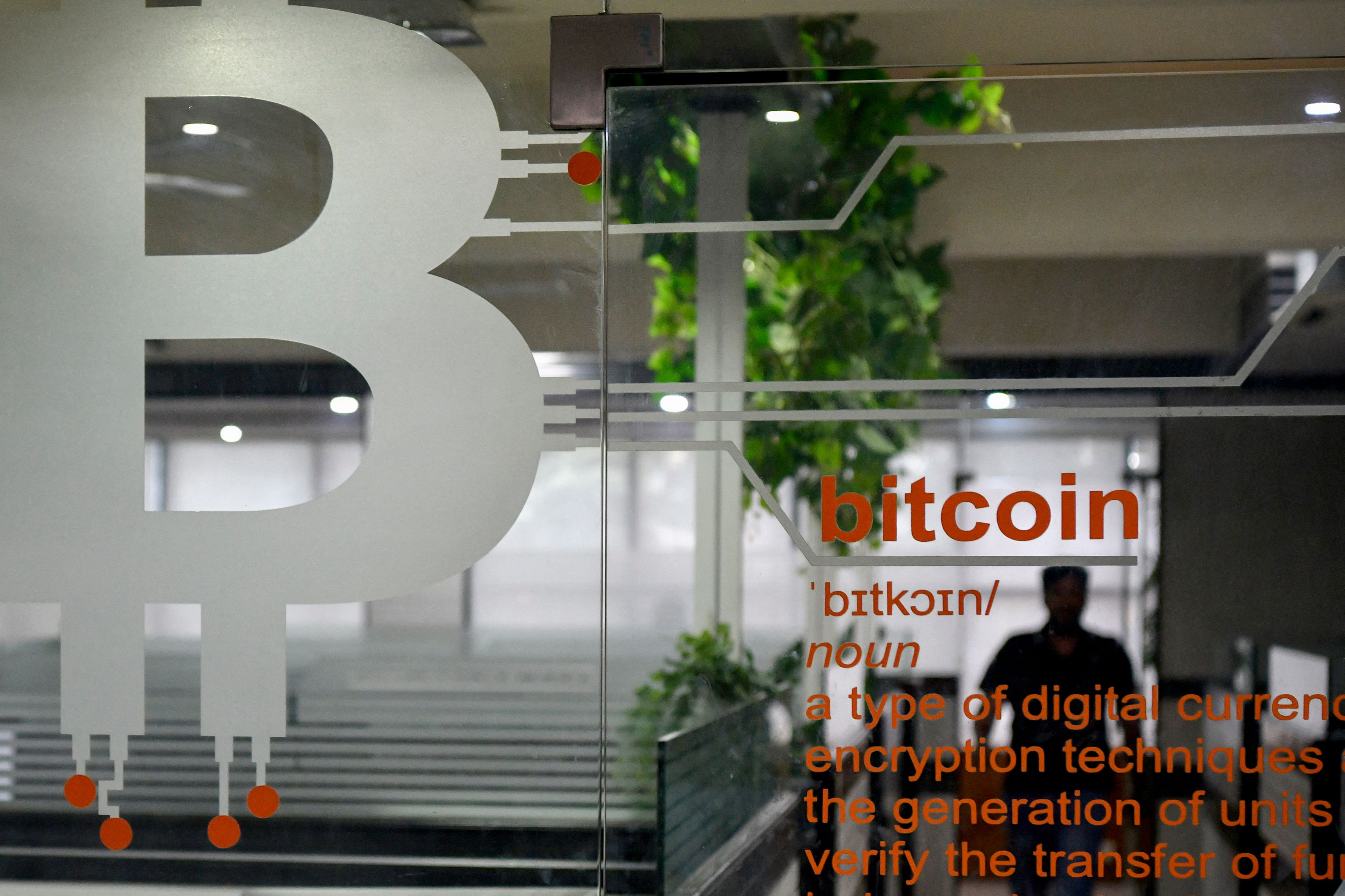India Crypto Tax Drives $6.1 Billion Offshore Each Year: Parliament Demands Answers