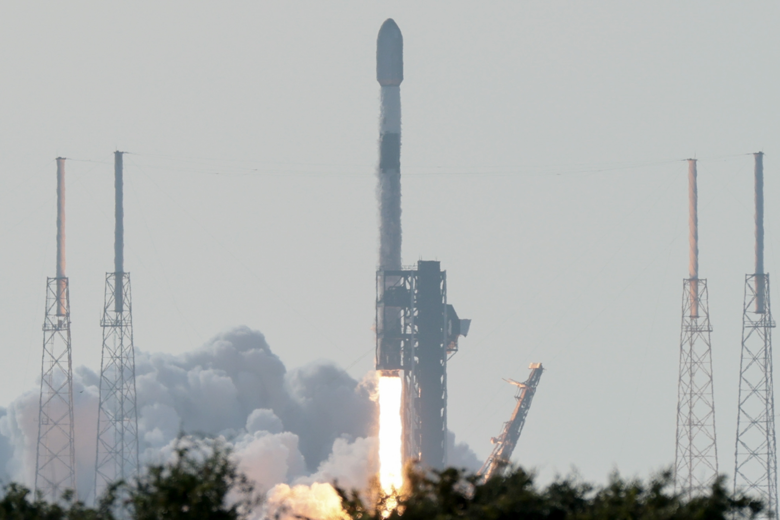 Falcon 9 Reusability Passes 650 Flights: Block 5 Now Flies Past Its Accounting Life
