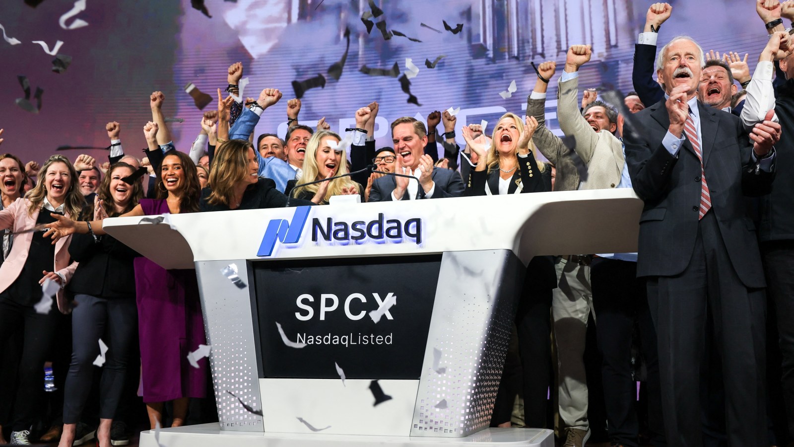SpaceX Stock Price Tops $180 on Day Two: Morningstar Sees 65% Downside