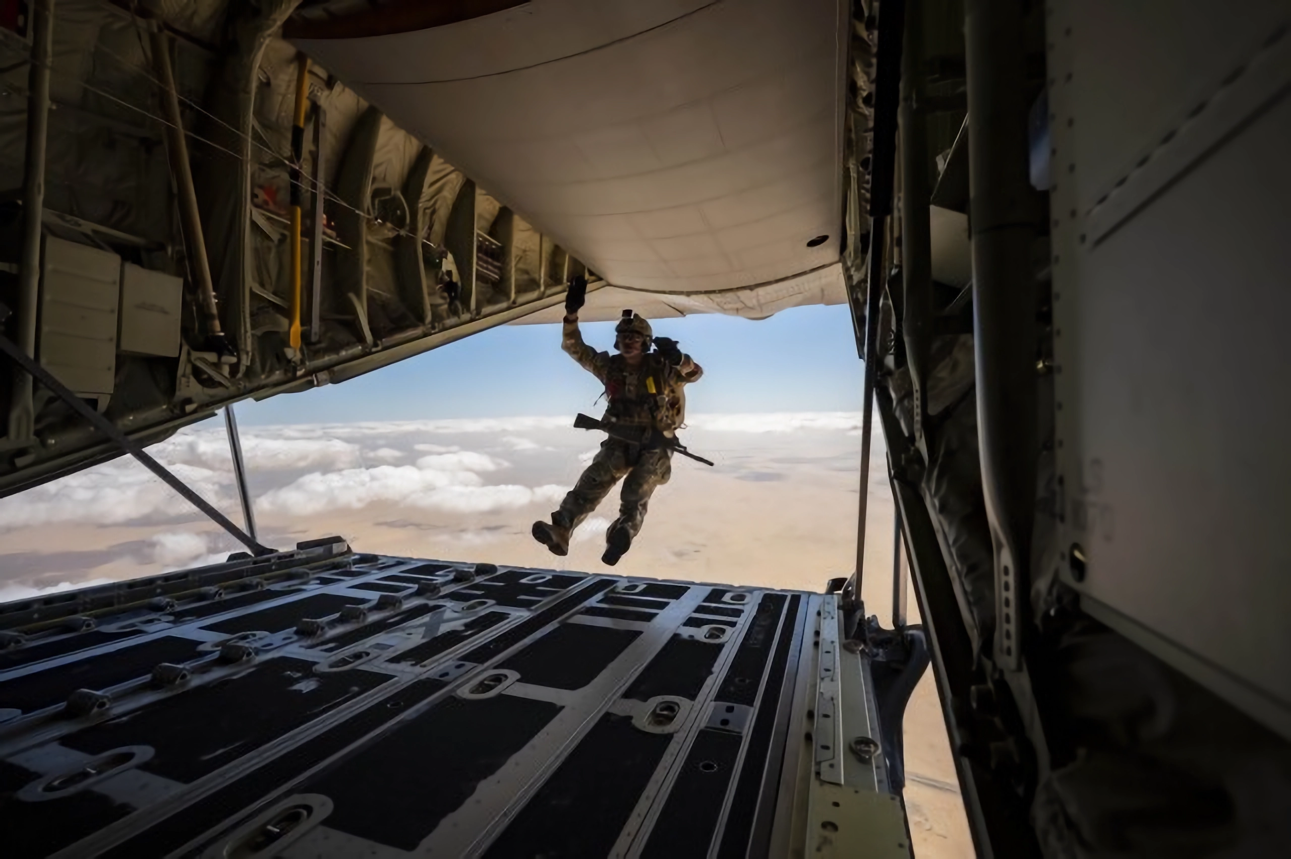 Defense Tech Funding Smashes Records: Autonomous Weapons Startups Raise $14.6B
