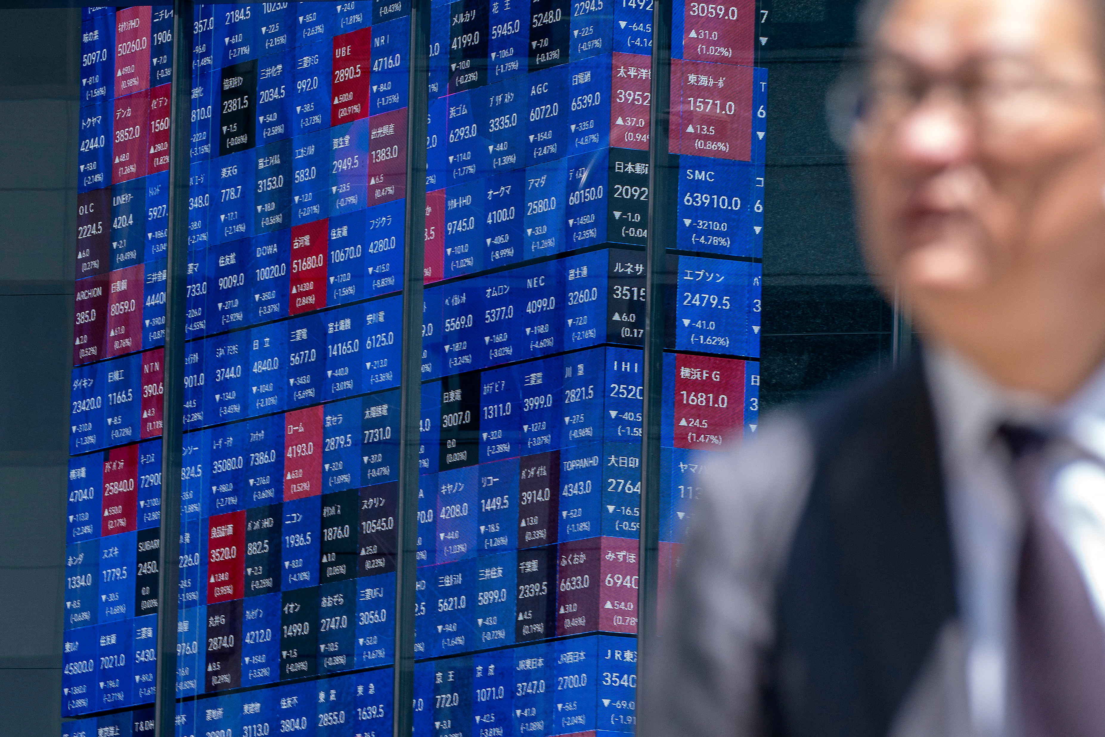 Nikkei 225 Crosses 72,000 as Japan's AI Infrastructure Wave Outpaces US Markets