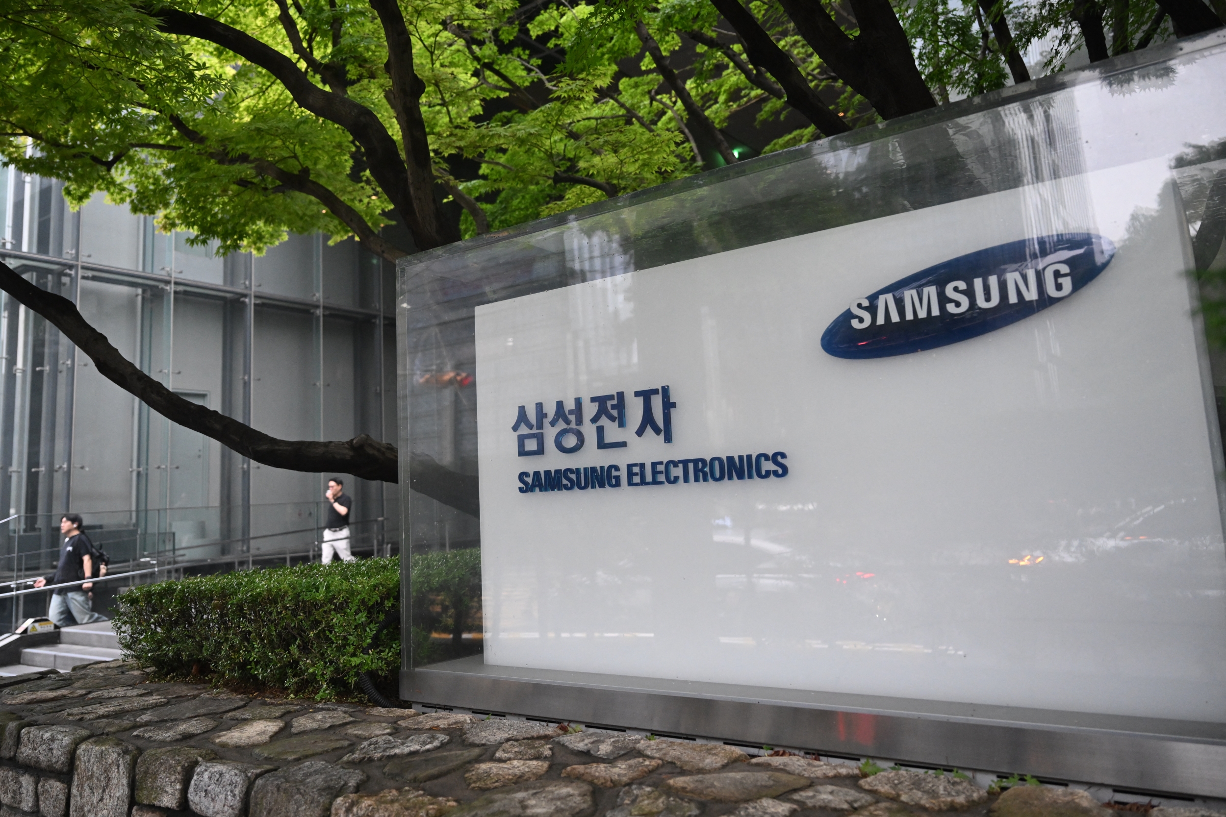Samsung ChatGPT Enterprise: Codex Reaches Non-Developers in OpenAI's Biggest Korea Rollout