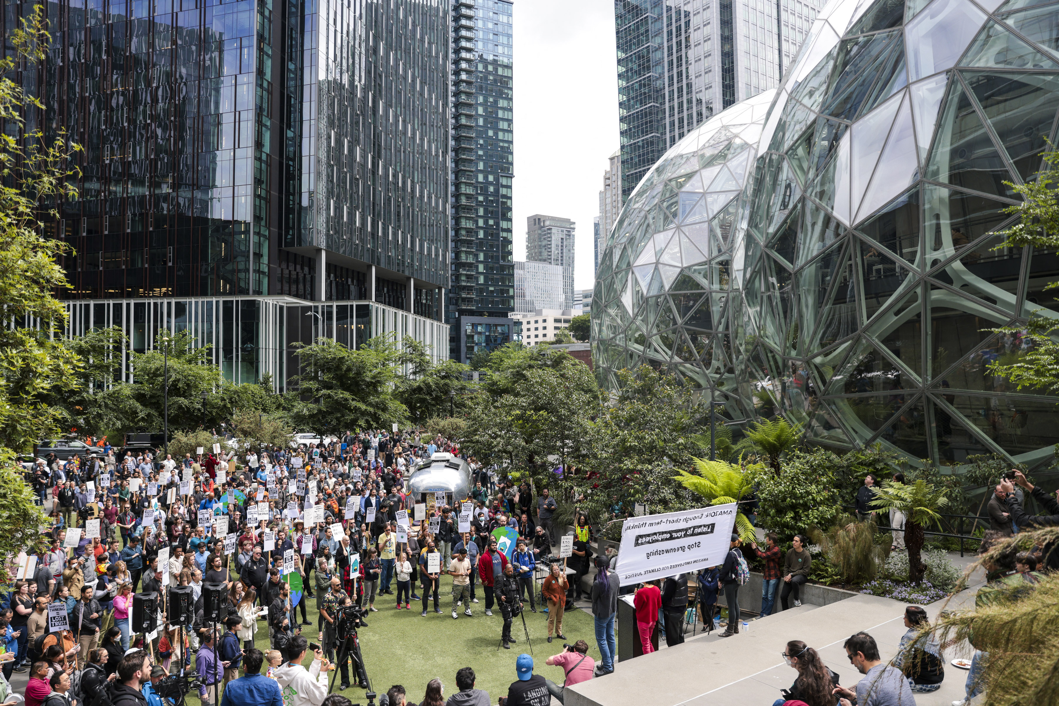 Amazon Investigates Engineers Over Seattle Data Center Testimony: Political Ideology Law at Stake