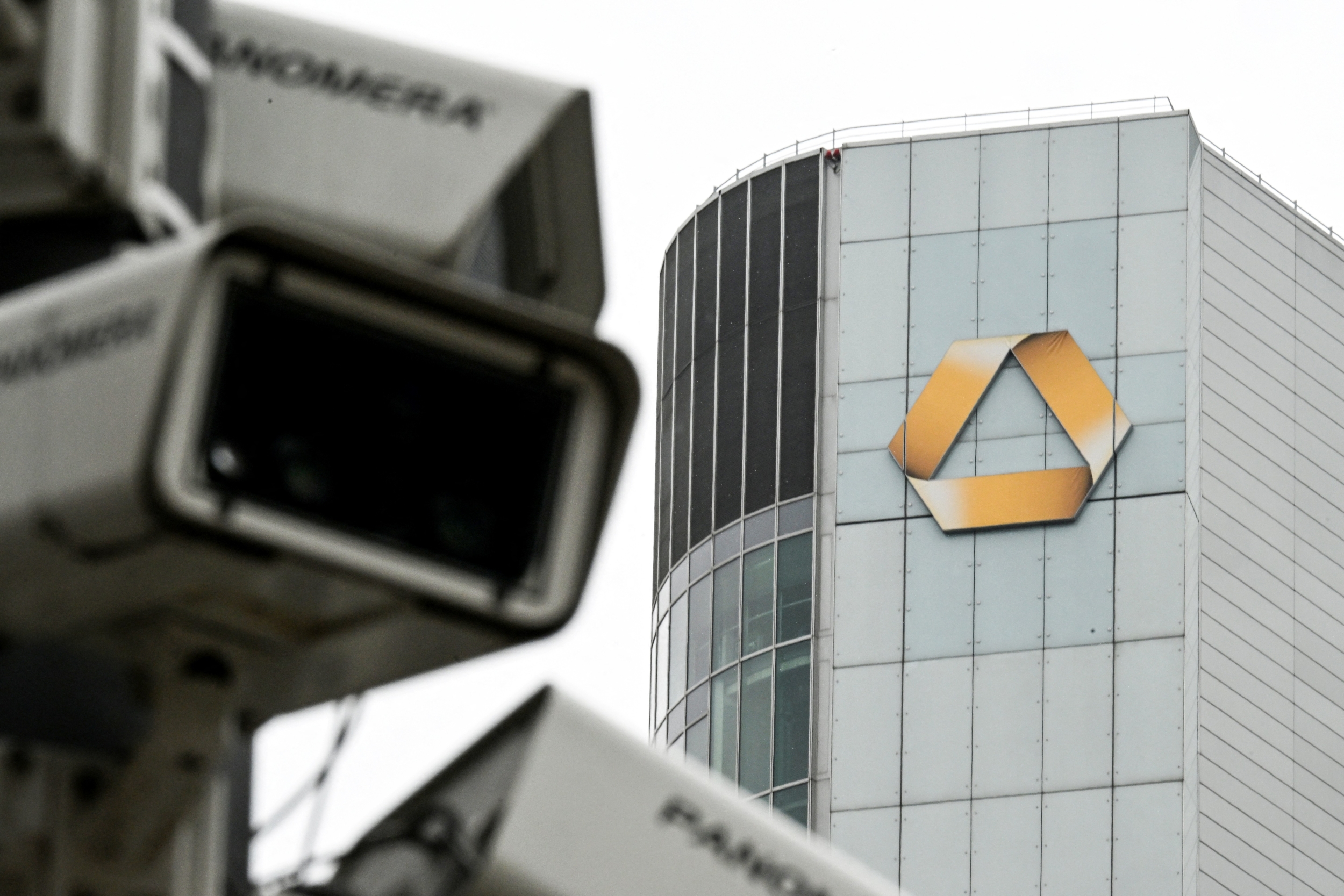 Flock Safety Crosses 100,000 Cameras as 53 Cities Cancel Over Unauthorized Federal Data Access