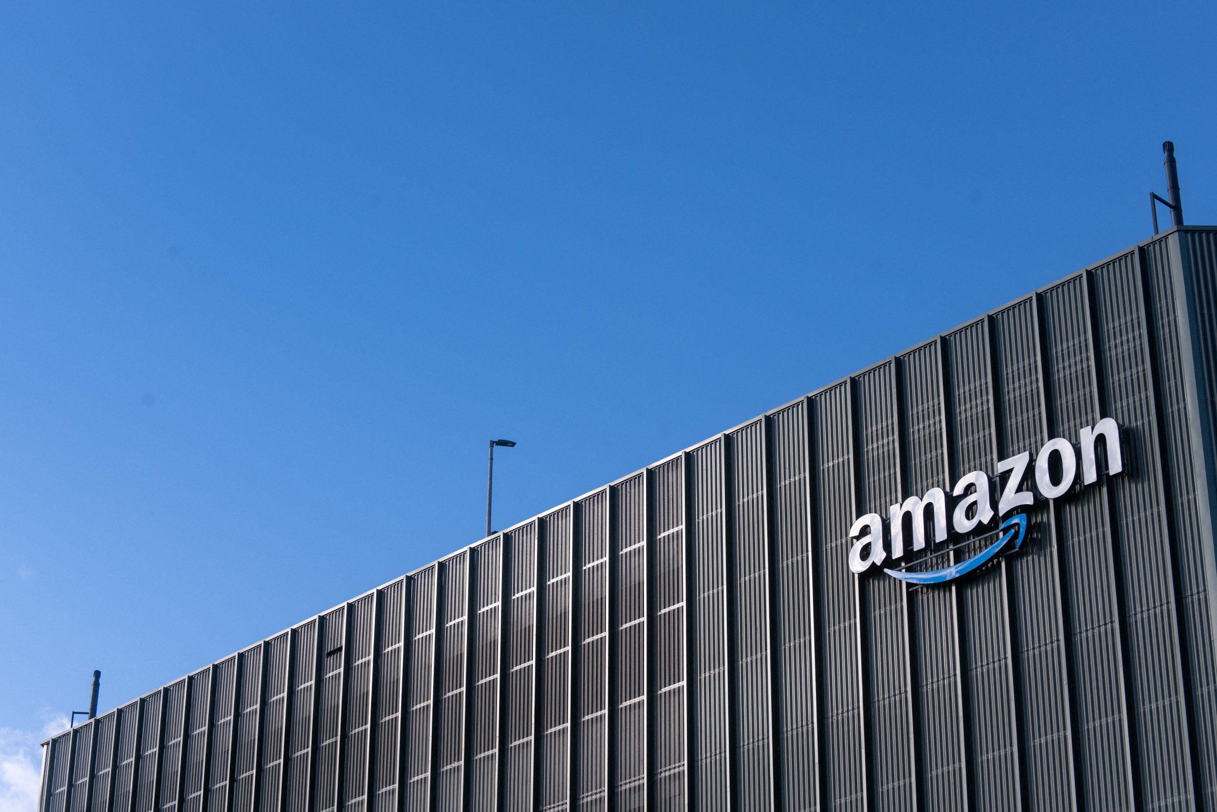 Amazon Mechanical Turk shuts down, consumed by the AI it built
