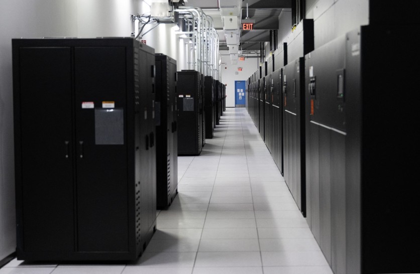 AI Data Center Backlash: Zoning Notice Rule Kills World's Largest ...