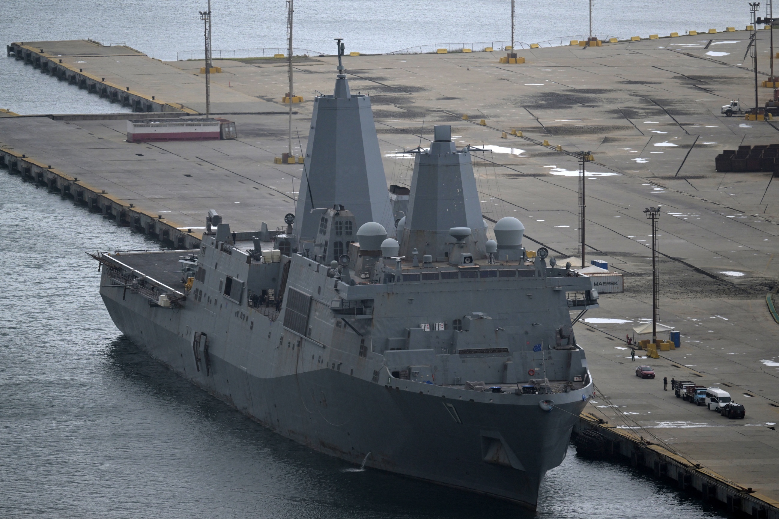 Venezuela Earthquake Toll Climbs to 4,333 as Navy Warship Built for Broken Ports Takes Over