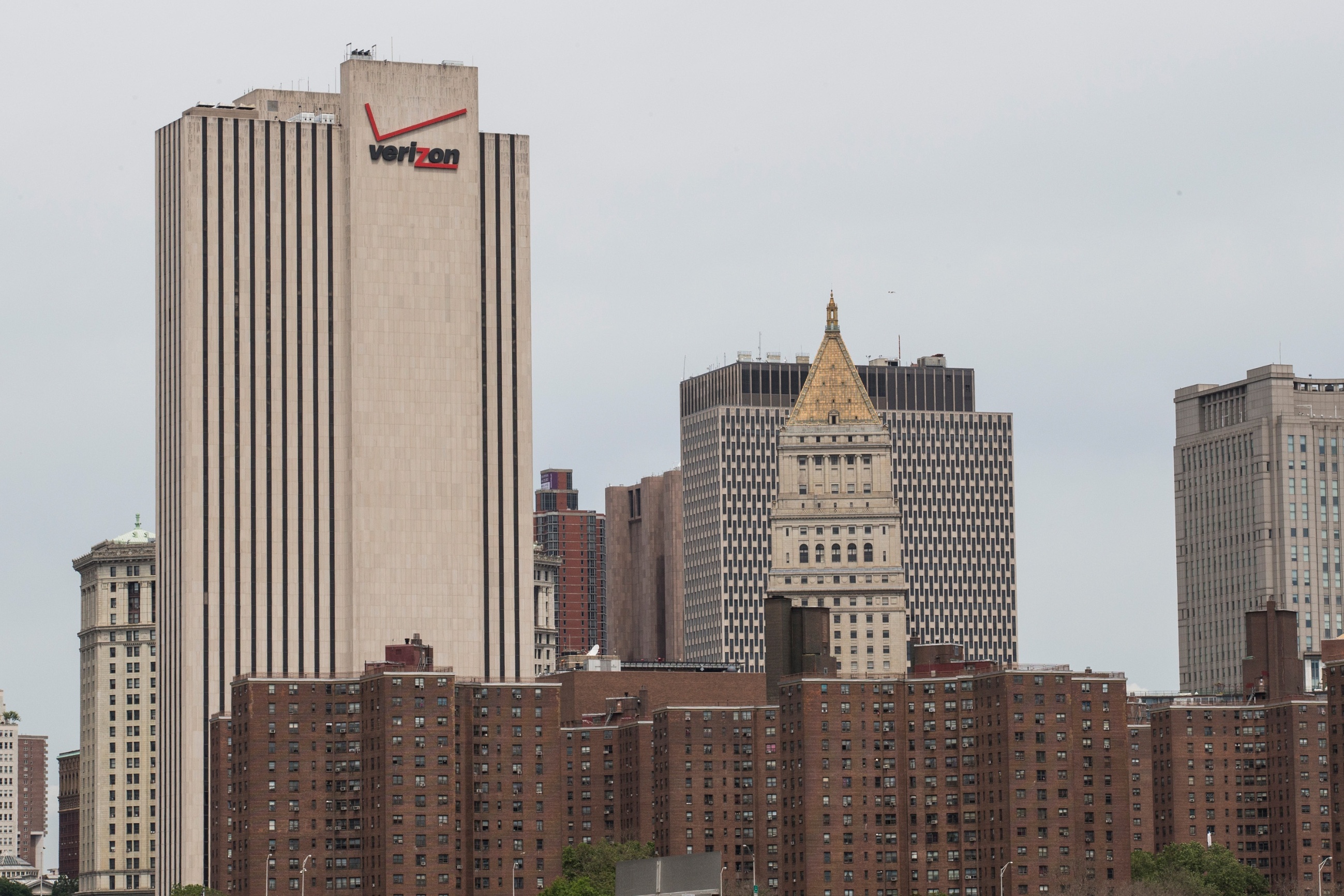 Verizon Cuts 16,600 Jobs in Nine Months as Its AI Stack Nears Completion