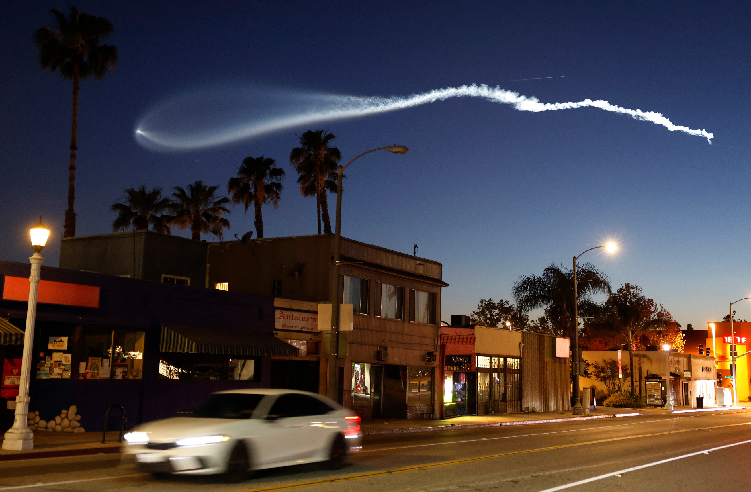 SpaceX Falcon 9 Engine Startup Abort Grounds Starlink 17-39 at Vandenberg Space Force Base