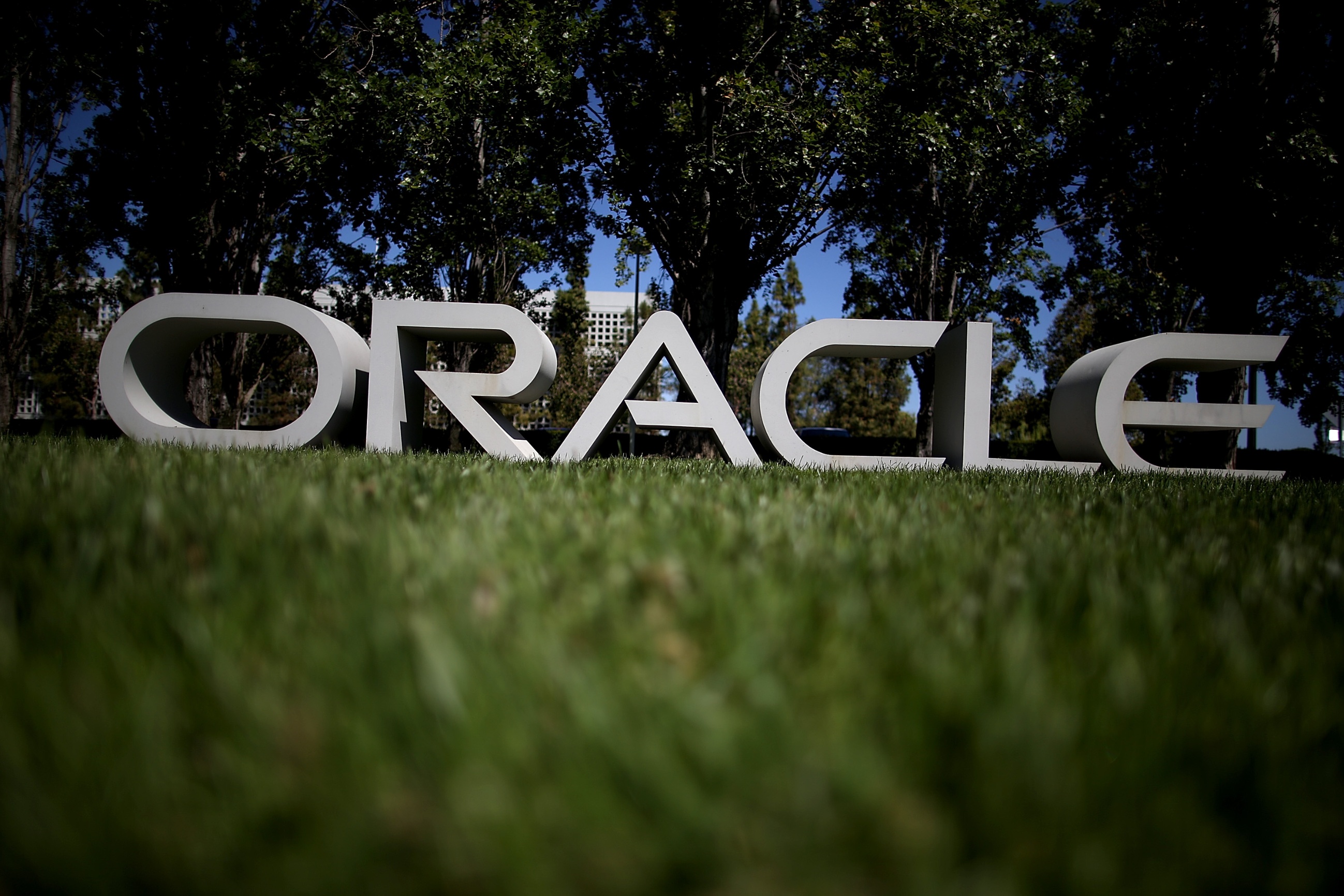 PeopleSoft Exploit Behind 100+ Breaches Gets Patched in Oracle's Record ...