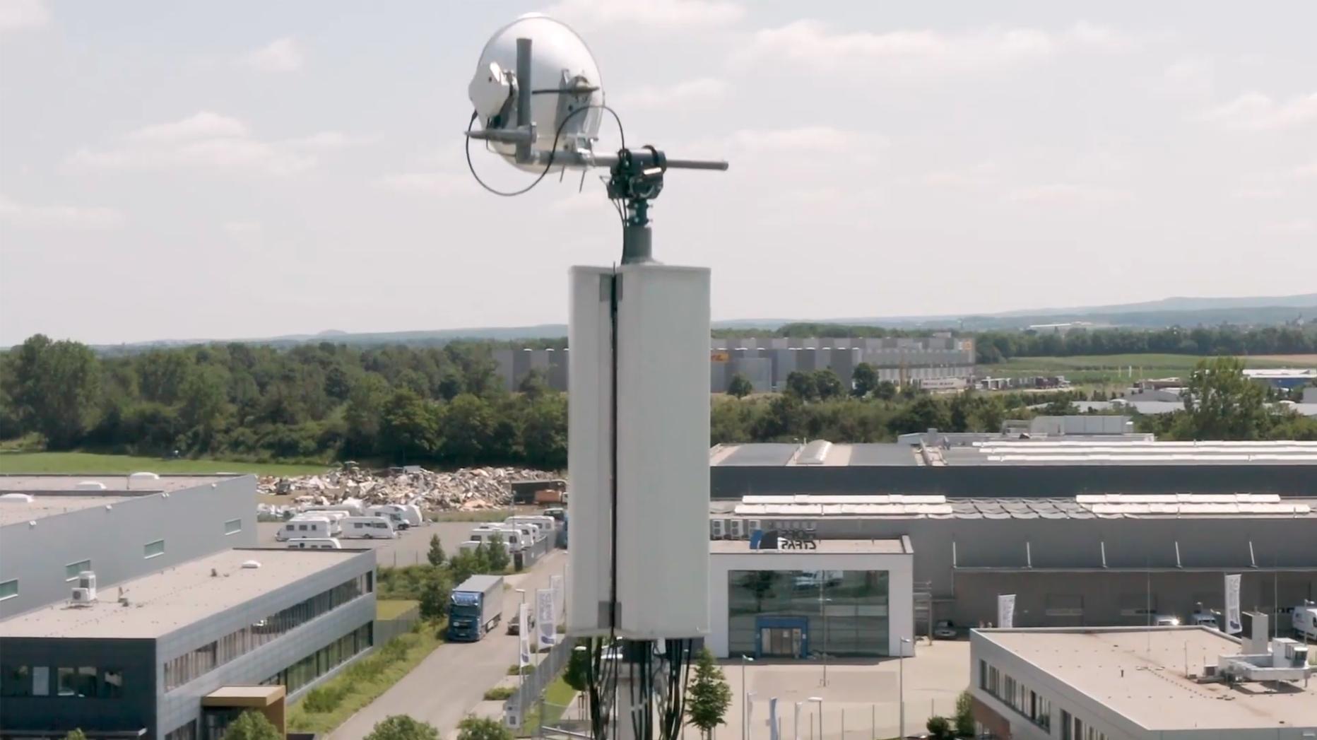Vodafone AI Mast Physically Steers Antenna in Minutes, Cutting Weeks-Long Engineer Visits
