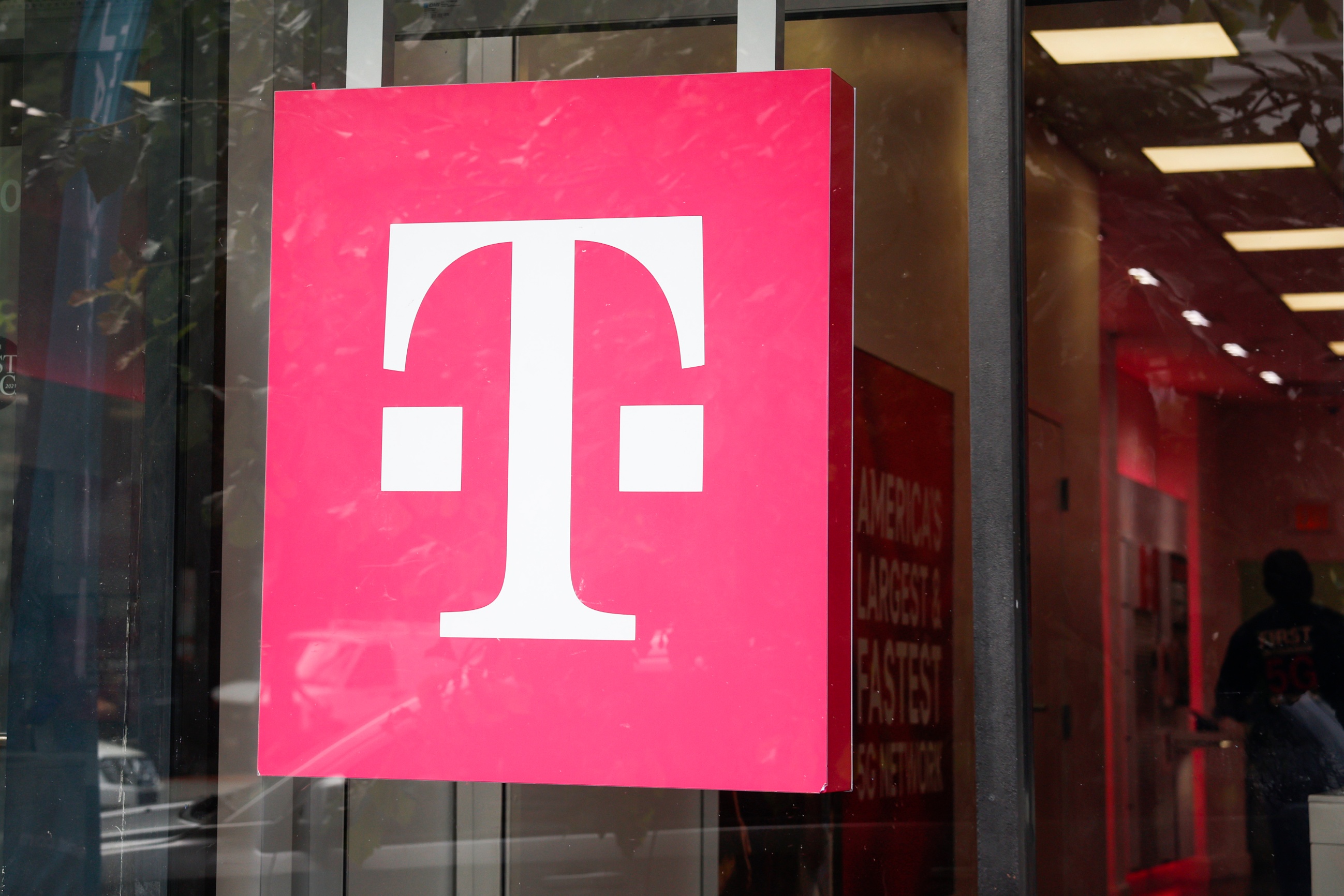 T-Mobile Outage Drags Down Mint, Boost, Google Fi: Root Cause Still Hidden