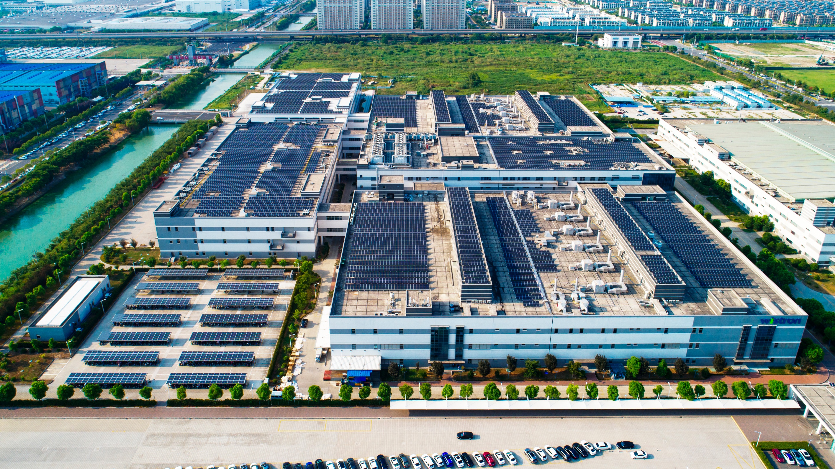 Fort Worth Factory Becomes First US Site to Build NVIDIA GB300 Superchips