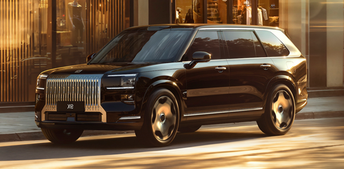Chinese Luxury SUV Zeekr 9X Targets BMW X7: What Beijing's Data Laws Mean for Buyers