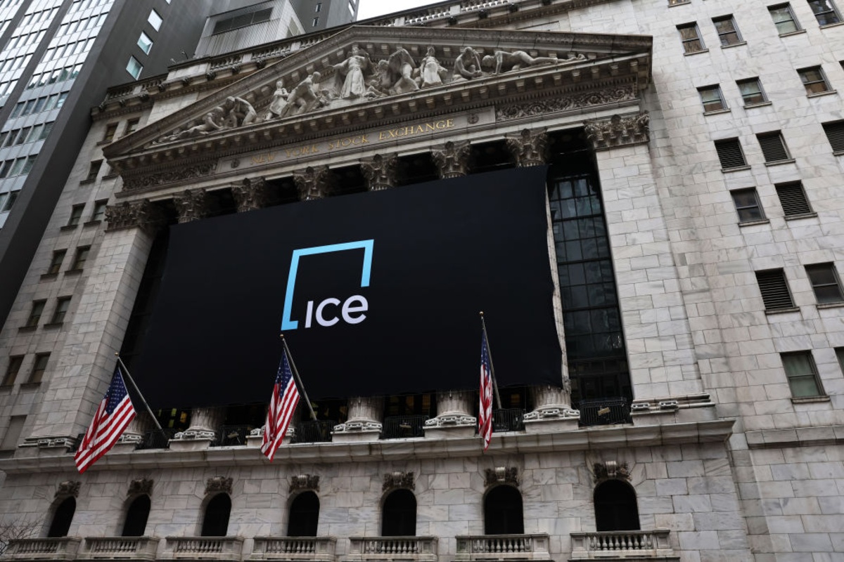 Marketaxess ICE Acquires MarketAxess for $6 Billion: Tradeweb and Bloomberg Now ...
